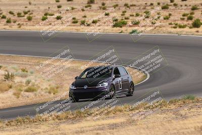 media/Jun-01-2025-CalClub SCCA (Sun) [[eae223c5dd]]/Group 1/Track Event 6/